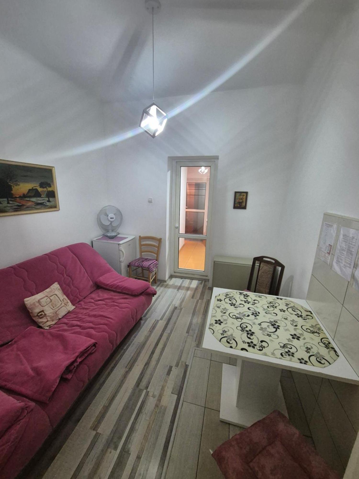 Apartment Capital Town Vk 14 Novi Sad Exteriör bild